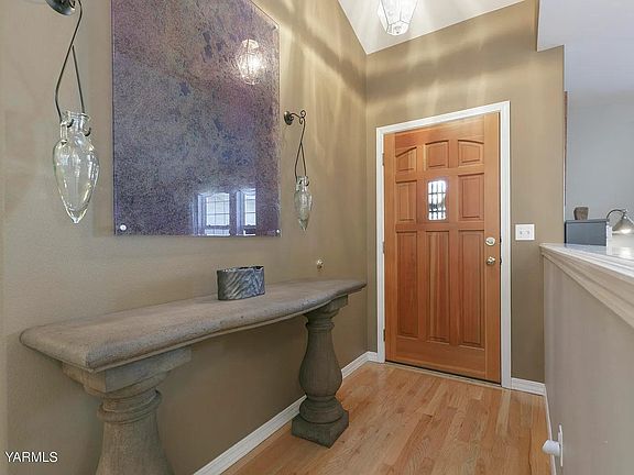 3rd image of 1504 W Orchard Ave
