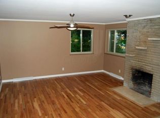 2612 Zollinger Rd, Columbus, OH 43221