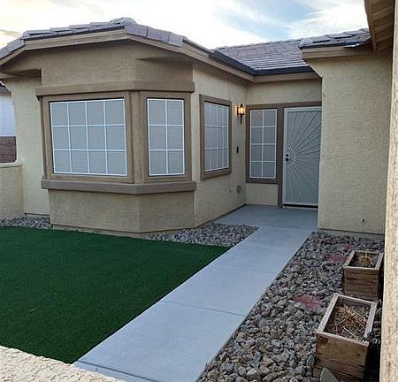 2nd image of 4613 Del Laguna Ct