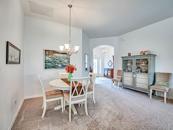 5th image of 2925 Hicks Pl