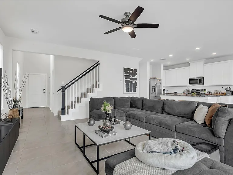7218 Clearwater Cove Dr — Photo 6