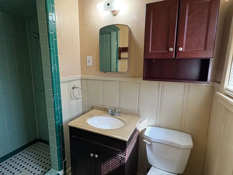 1005 N Willard Dr — Photo 10