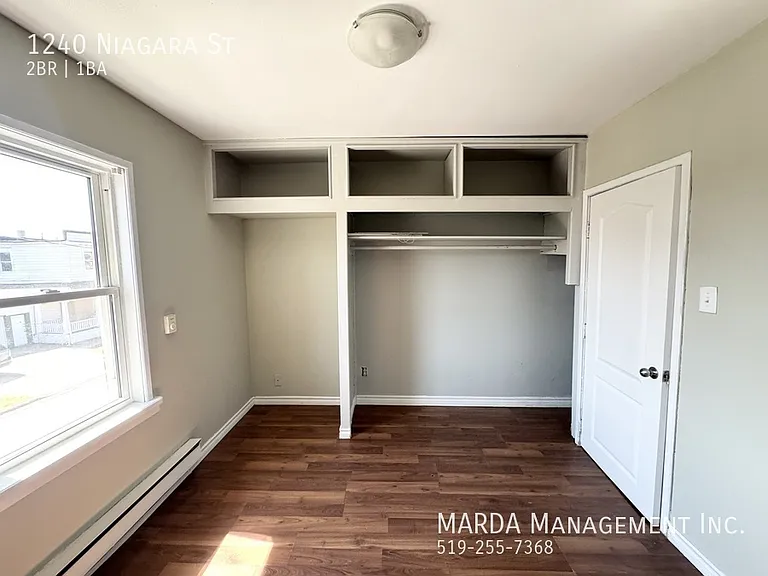 1240 Niagara St — Photo 16