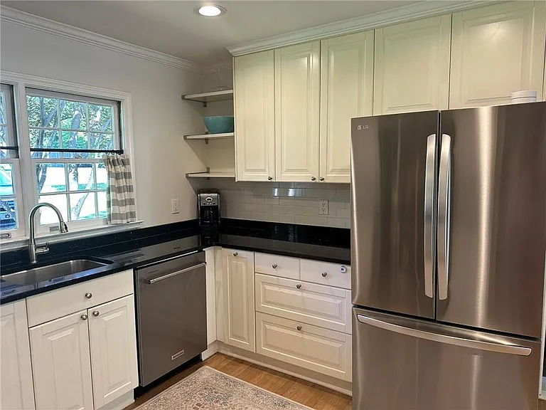 2497 Thompson Rd — Photo 11