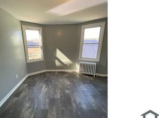 154 Morningside Pl Floor 3, Yonkers, NY 10703