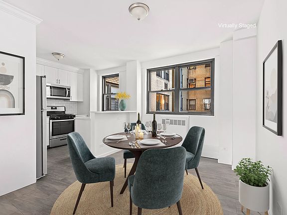 3rd image of 315 E 72nd St APT 4H