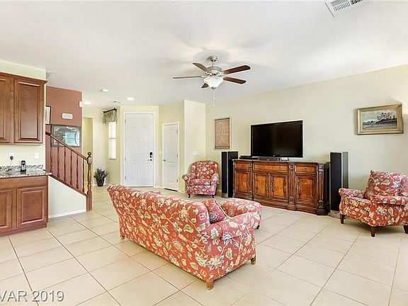 3rd image of 10046 White Mulberry Dr