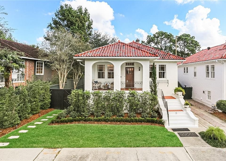 1st image of 75 Versailles Blvd