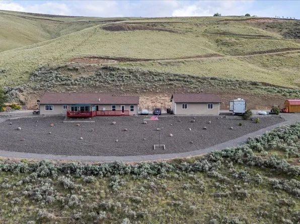 3501 S 40th Ave, Yakima, WA 98903