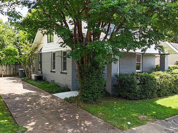 2nd image of 3779 Spottswood Ave