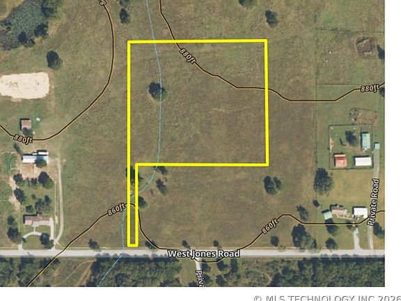 2nd image of 15466 W Jones Rd