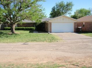 40 Hunsley Rd, Canyon, TX 79015