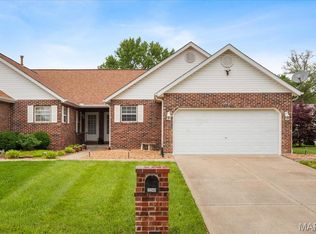 2249 Glenfield Dr, Shiloh, IL 62221