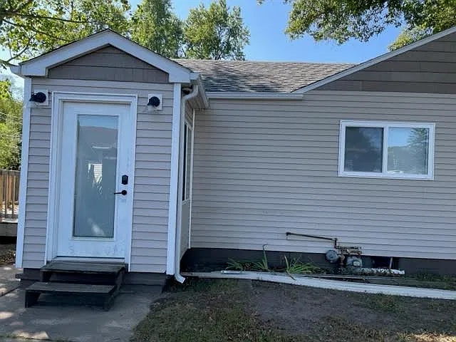 3 bed, 952 sqft, $1,550 — Photo 4