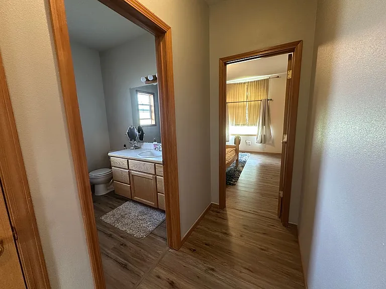 703 W Del Ray Dr — Photo 23