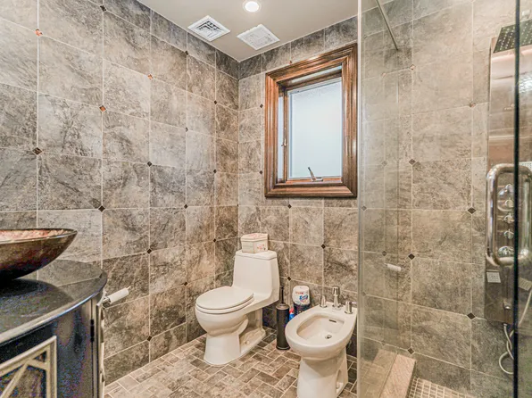 14 Walnut Place image 38 of 47