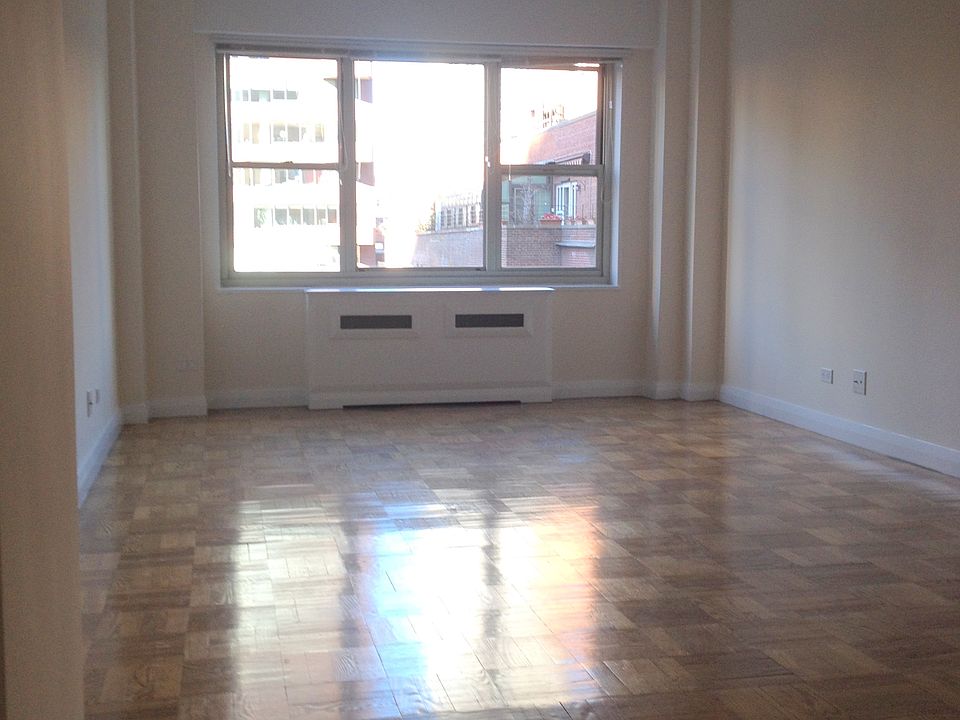 1st image of 30 Park Ave APT 14M