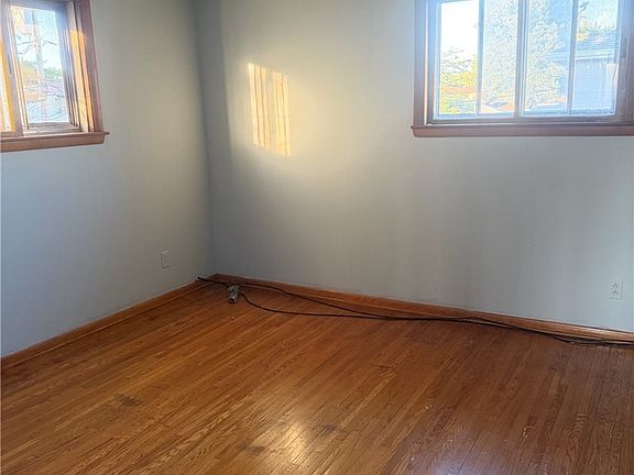 4th image of 175 Vern Ln