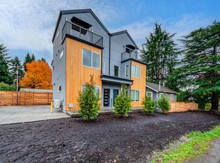 1405 N 103rd St, Seattle, WA 98133