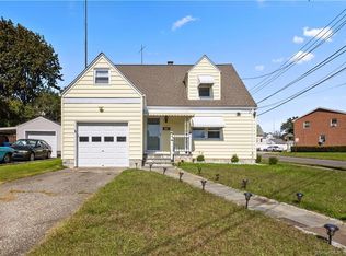 186 Arlington St, Bridgeport, CT