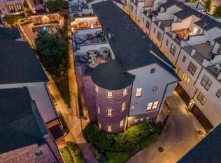 2111 Norlock Ln, Dallas, TX 75201