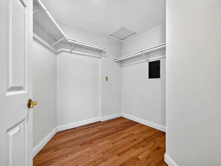 2628 Superior Dr — Photo 40