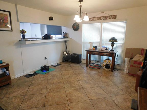 4th image of 543 E Fountain Way