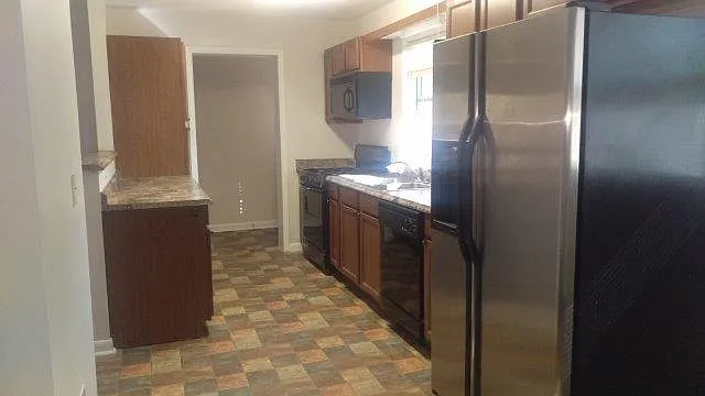 6324 Natha Ave — Photo 11