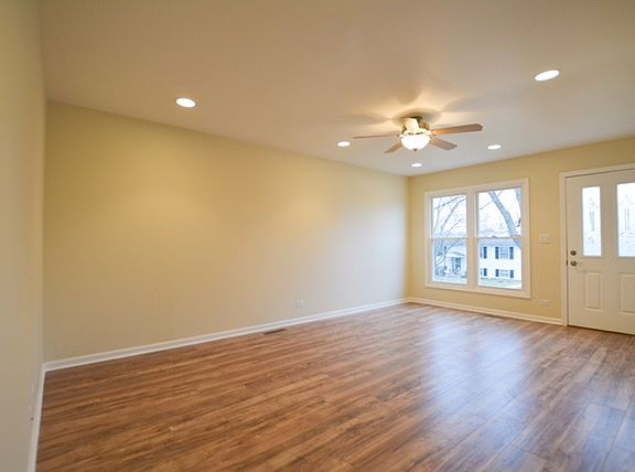 2nd image of 310 Hillandale St