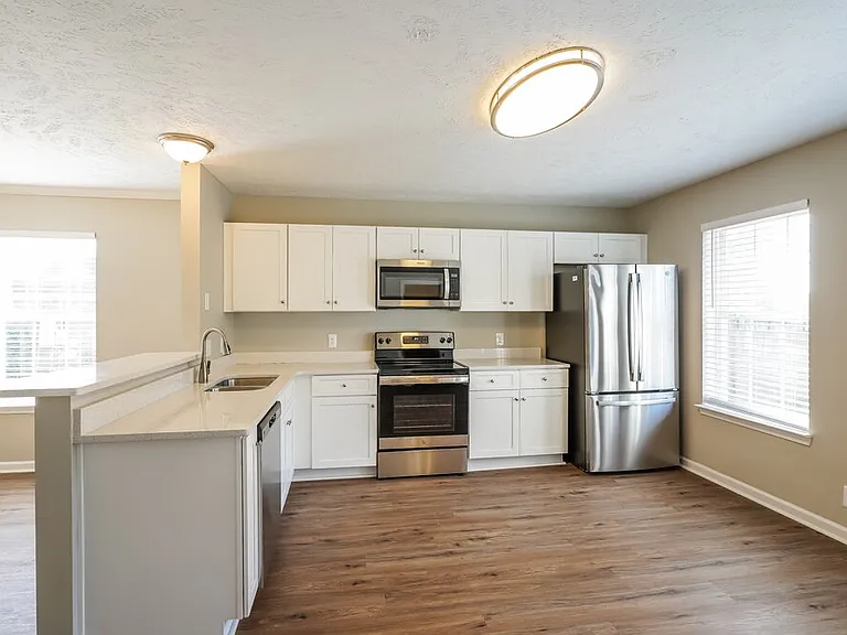 5125 Hickory Grove Dr — Photo 6