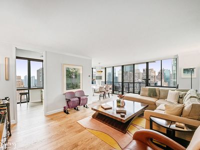 255 E 49th St APT 31D, New York, NY, 10017