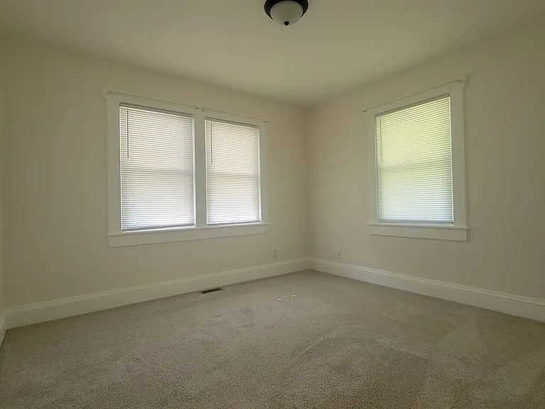 219 Beechwood Ave — Photo 21