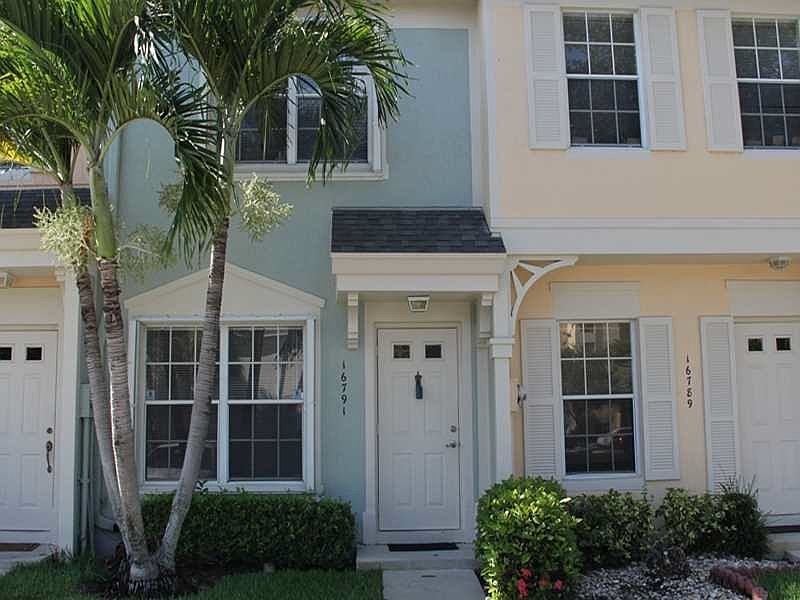 1st image of 16791 Hemingway Dr