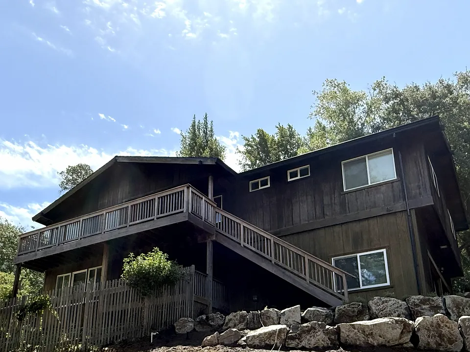 628 Canyon Rd