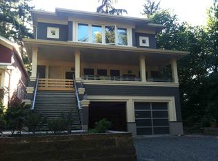 1023 NE 130th St, Seattle, WA 98125