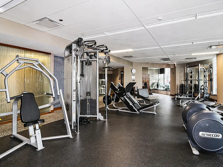 420 E Waterside Dr #2403 — Photo 9
