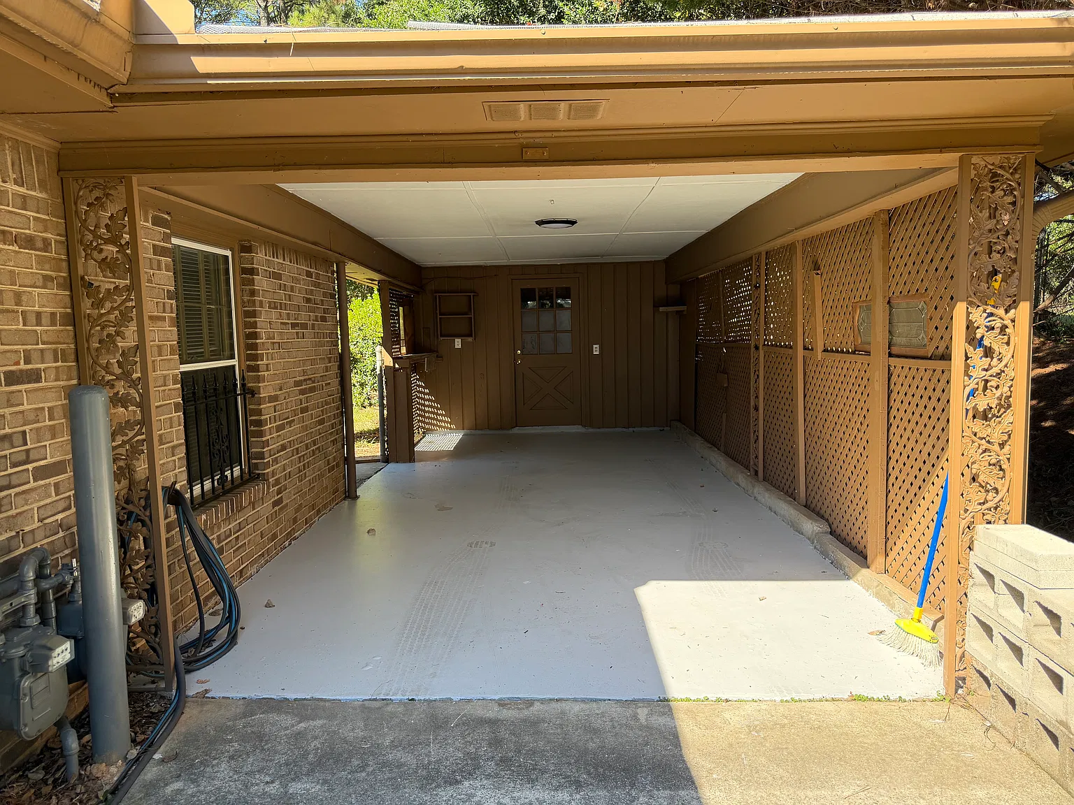 2 bed, 1072 sqft, $1,450 — Photo 2