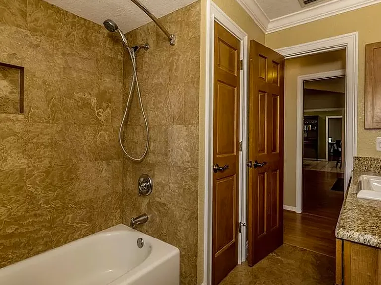2152 Palm Crest Dr — Photo 26