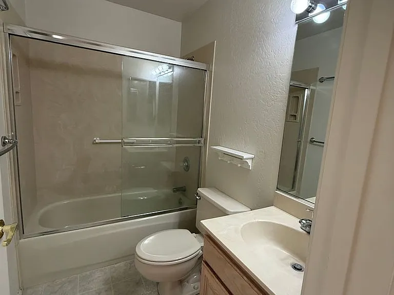 480 S Sawmill Gardens Dr — Photo 11