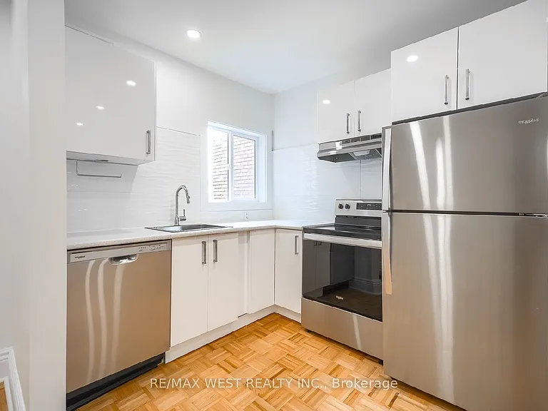108 Armstrong Ave #2 — Photo 5