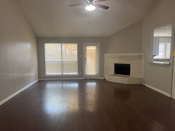 4th image of 829 Larue Dr