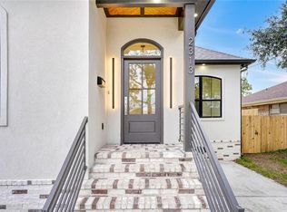 2313 N Turnbull Dr, Metairie, LA 70001