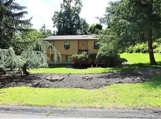 61 Cricketown Rd, Stony Point, NY 10980