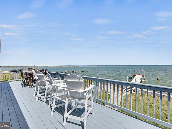 3rd image of 119 Judith Sound Cir