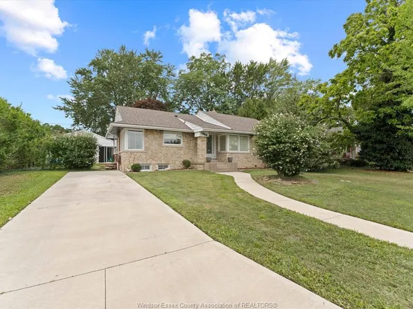 1965 Olive Rd, Windsor, ON N8T 1R4