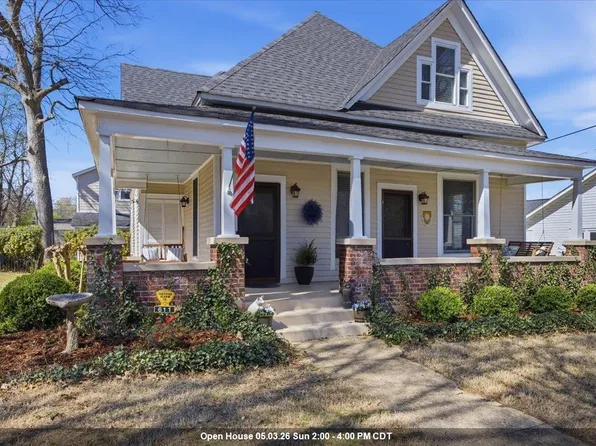 611 Tombigbee St, Florence, AL 35630