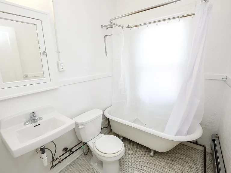 Grand Place Apartments — Photo 8