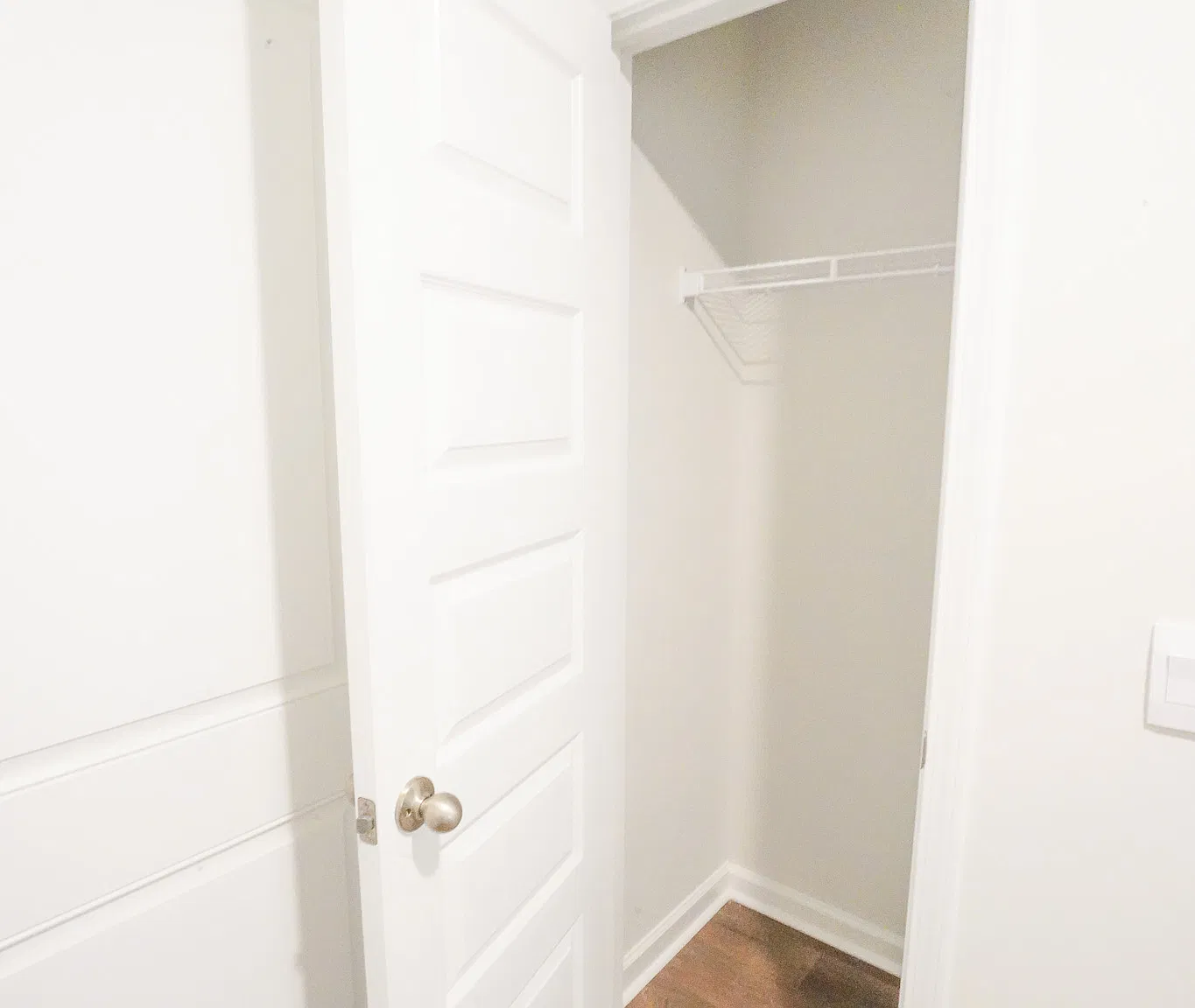 4 bed, 1774 sqft, $2,100 — Photo 4