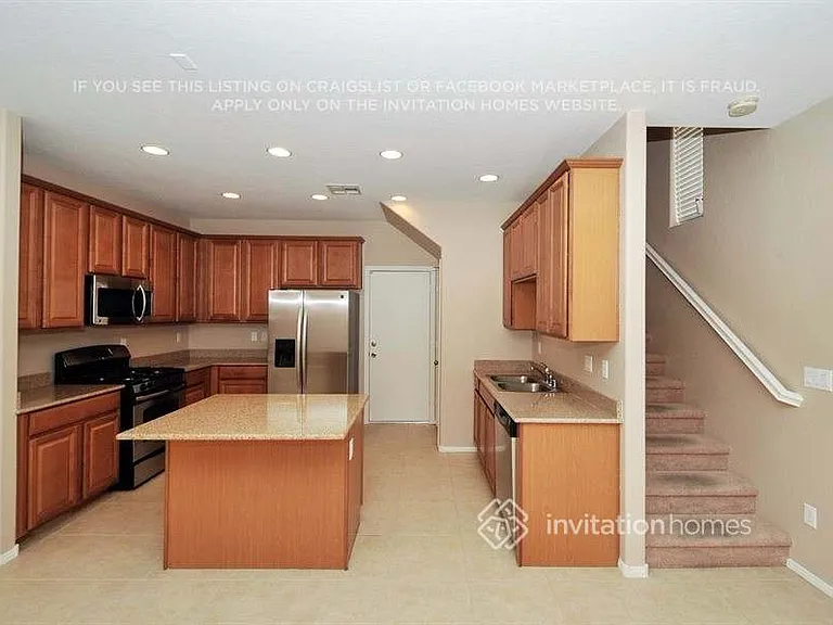 687 Calamus Palm Pl — Photo 6