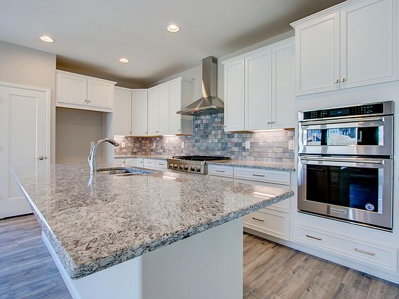 Large Eat-At Kitchen Island